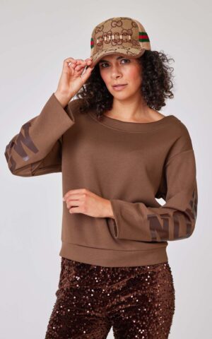 Shirt Modell Wow